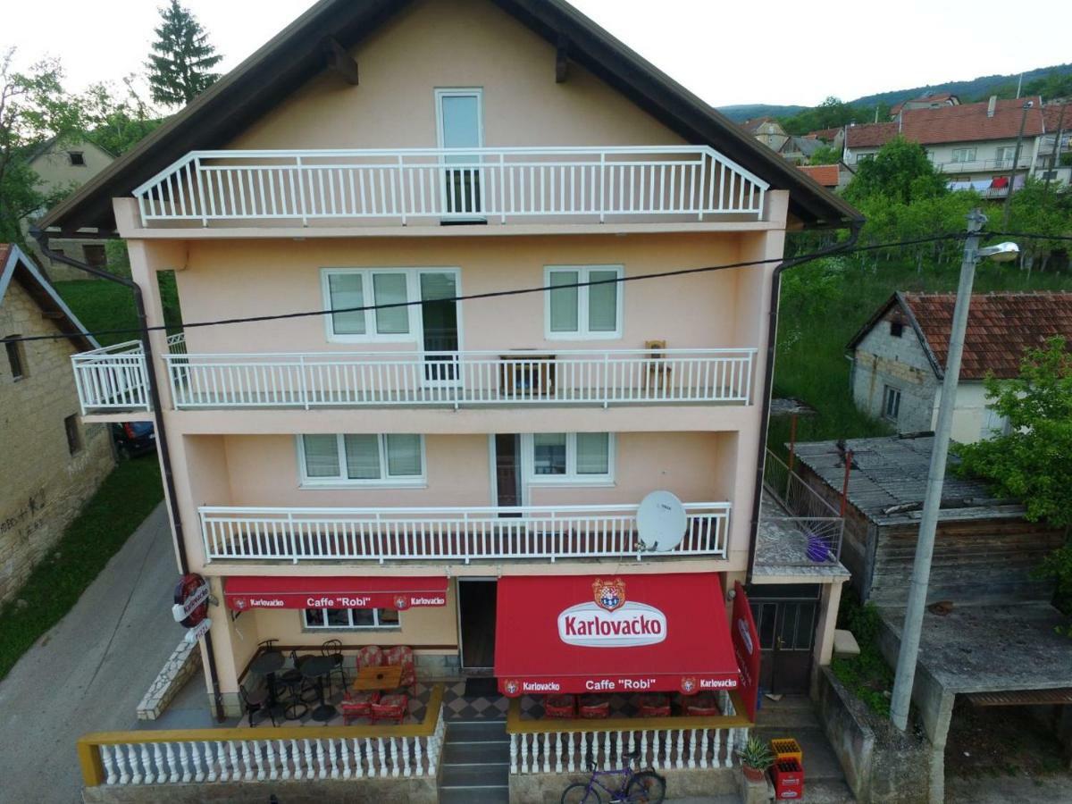 Apartman Malekin Apartment Prozor Luaran gambar